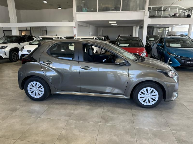 TOYOTA Yaris d’occasion à vendre à SÈTE chez ADL (Photo 6)