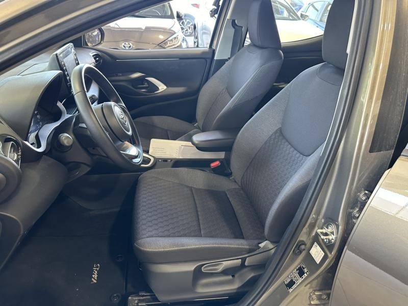 TOYOTA Yaris d’occasion à vendre à SÈTE chez ADL (Photo 11)