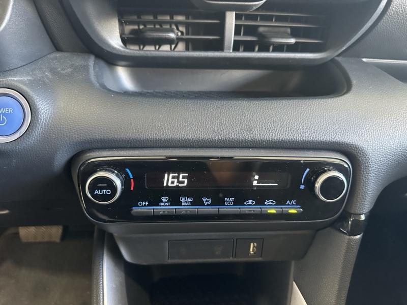 TOYOTA Yaris d’occasion à vendre à SÈTE chez ADL (Photo 13)