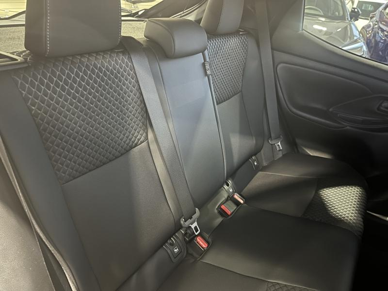 TOYOTA Yaris d’occasion à vendre à SÈTE chez ADL (Photo 19)
